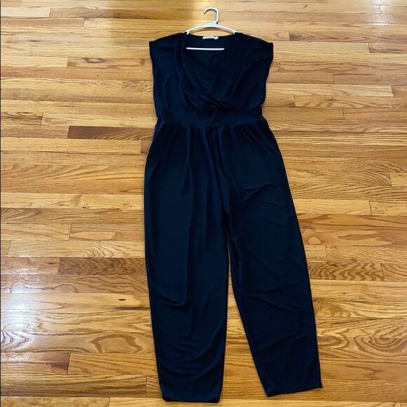 Bailey 44 All Black Women’s jumpsuit size Large - Picture 2 of 6